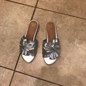 Metallic bow mules